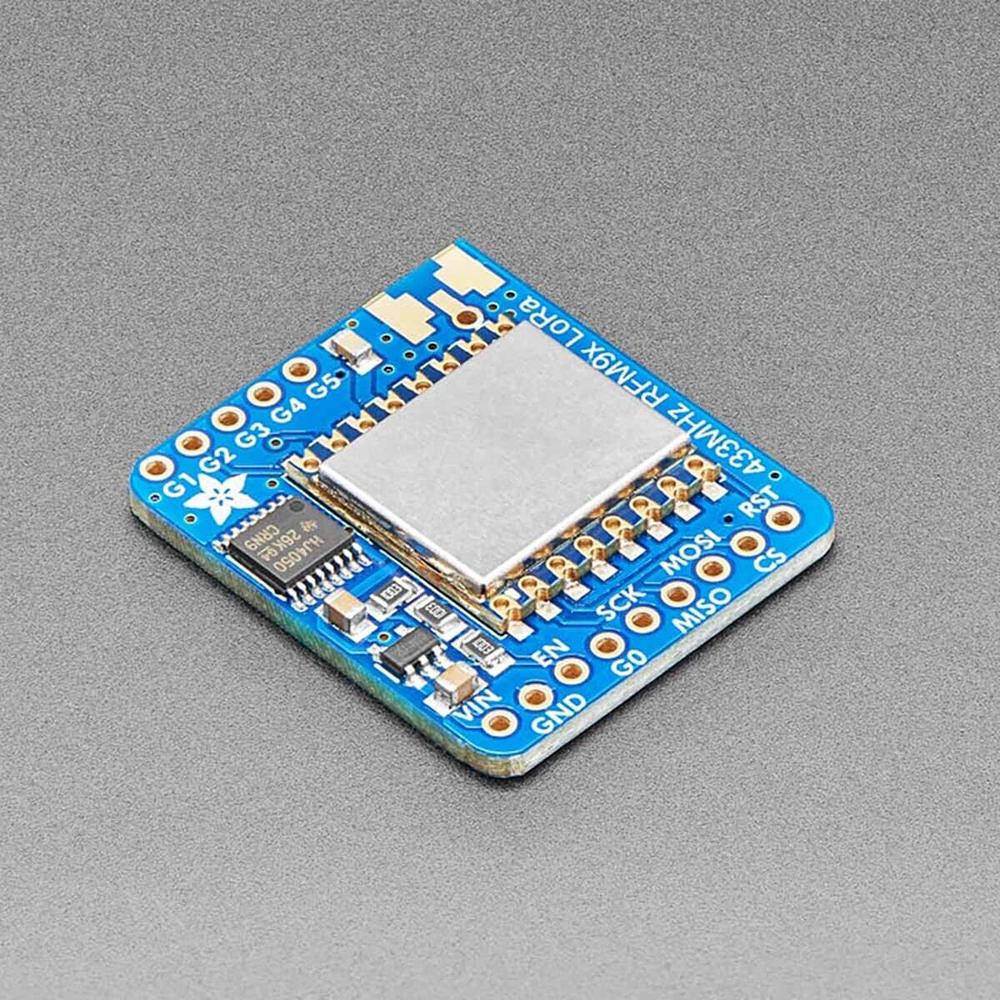 Adafruit 3073 RFM96W LoRa Radio Transceiver Breakout - 433 MHz