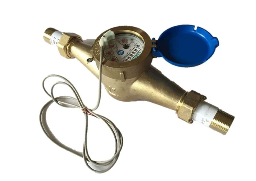 DAE MJ-100 1" NSF61 Non Lead Potable Water Meter, Pulse Output Per Gallon + Couplings