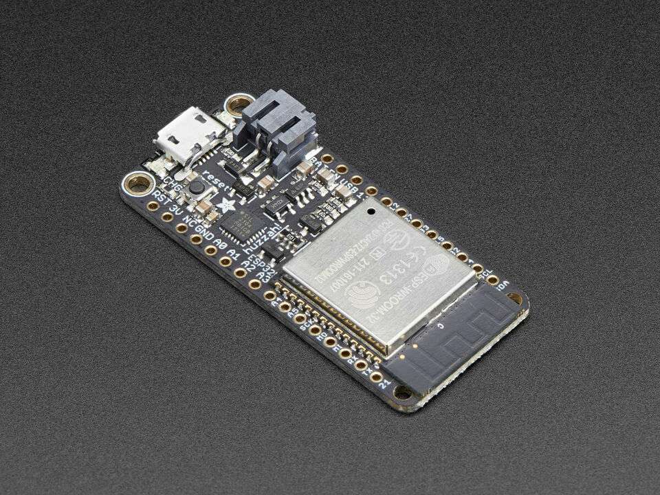 Adafruit 3405 HUZZAH32 - ESP32 Feather Board with Loose Headers