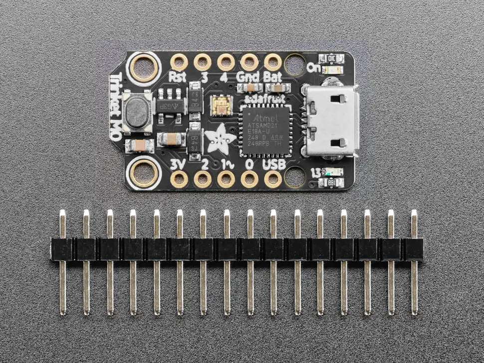 Adafruit 3500 Trinket M0 Microcontroller Board