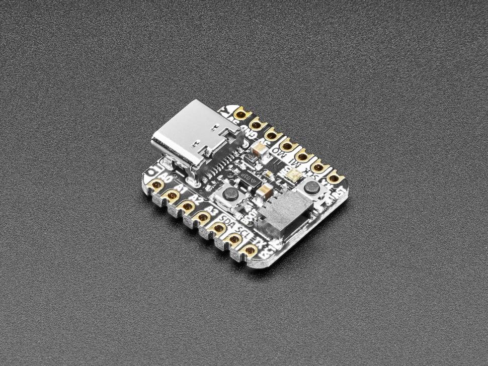 Adafruit 4900 QT Py – RP2040 Microcontroller Board with Stemma QT