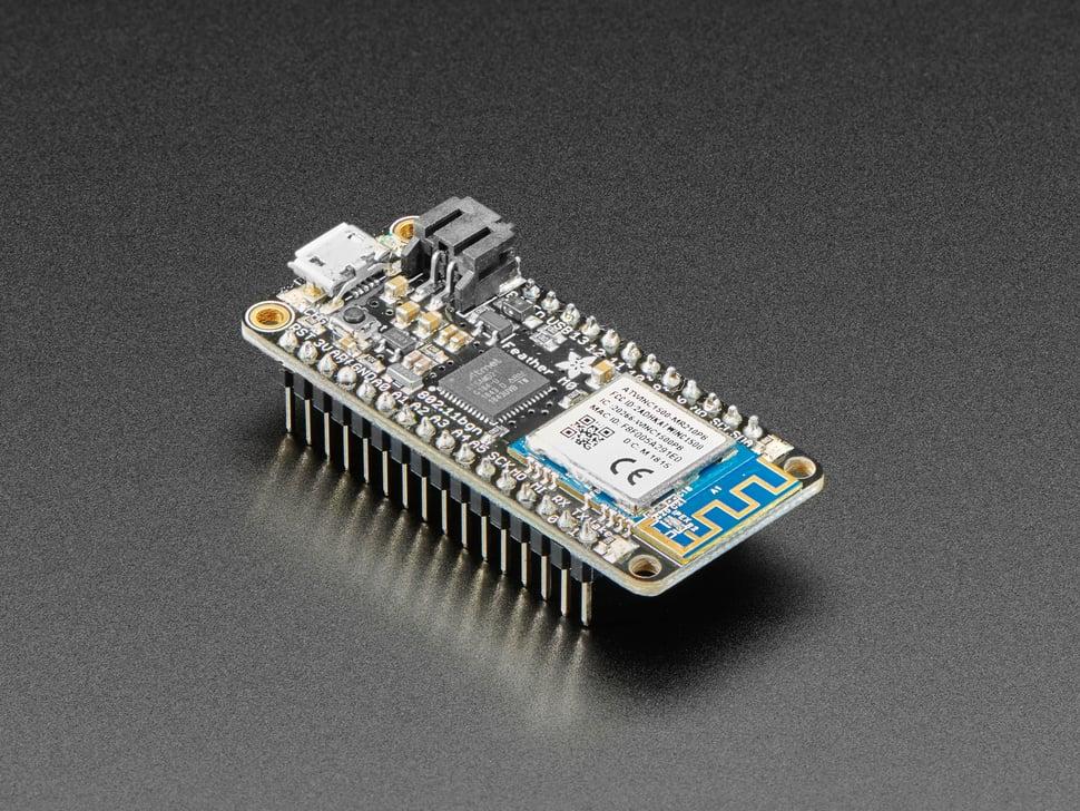 Adafruit 2598 Feather M0 WiFi - ATSAMD21 + ATWINC1500 with PCB Antenna and Headers